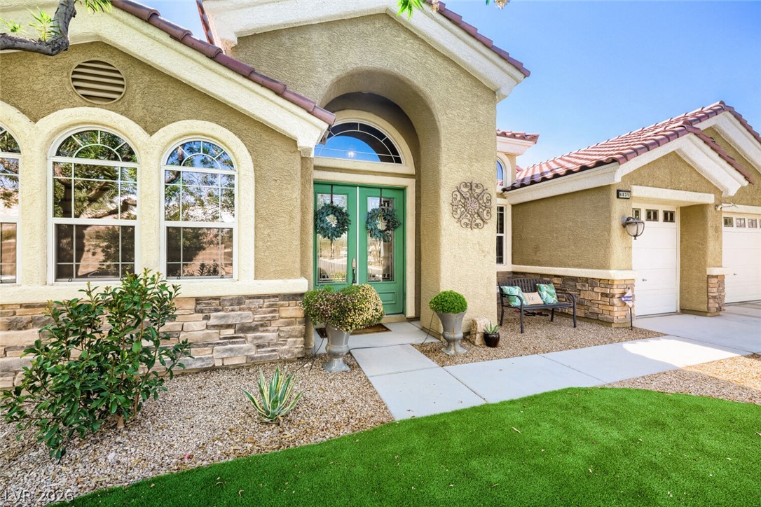 6831 Rose River Falls Street Las Vegas NV 89131