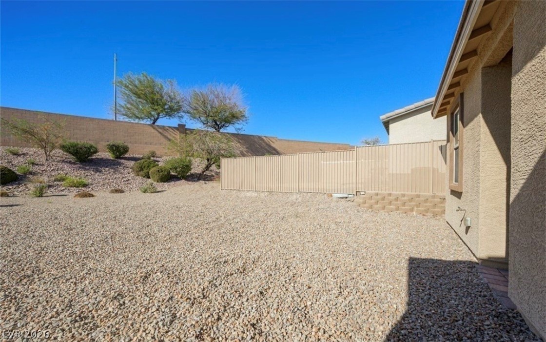 2675 Chinaberry Hill Street Laughlin NV 89029