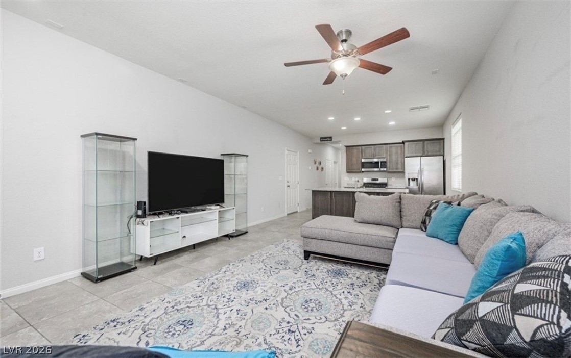 2675 Chinaberry Hill Street Laughlin NV 89029