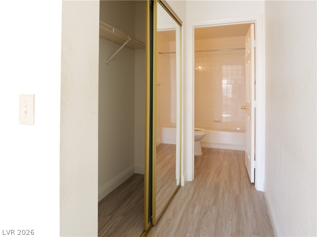 8464 Vast Horizon Avenue Las Vegas NV 89129