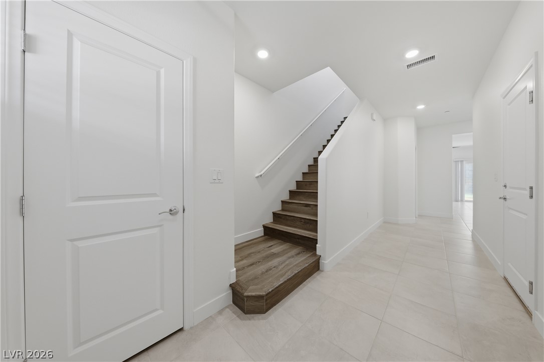 10017 Cabernet Hills Street Las Vegas NV 89141