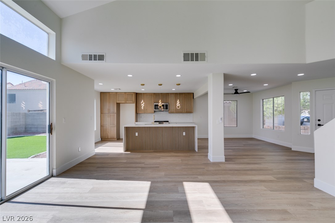 7708 License Street Las Vegas NV 89131
