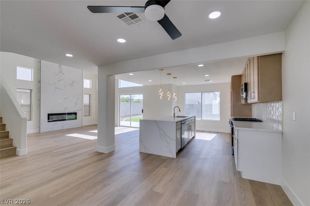7708 License Street Las Vegas NV 89131