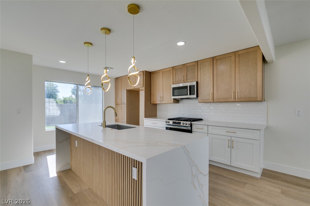 7708 License Street Las Vegas NV 89131