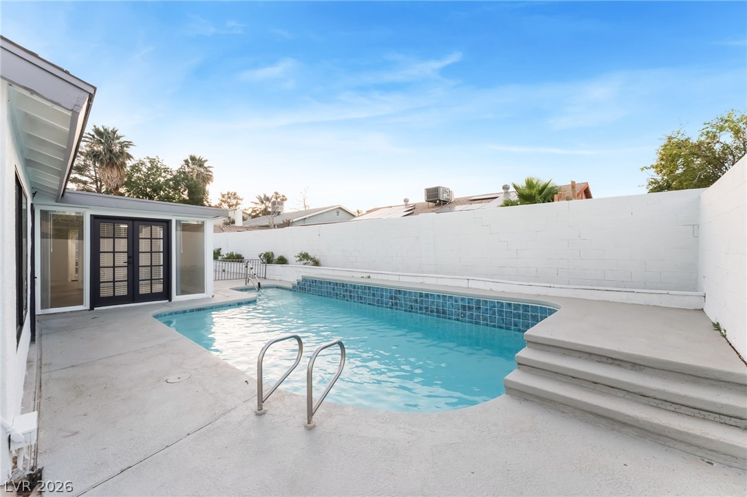 2550 Vegas Valley Drive Las Vegas NV 89121