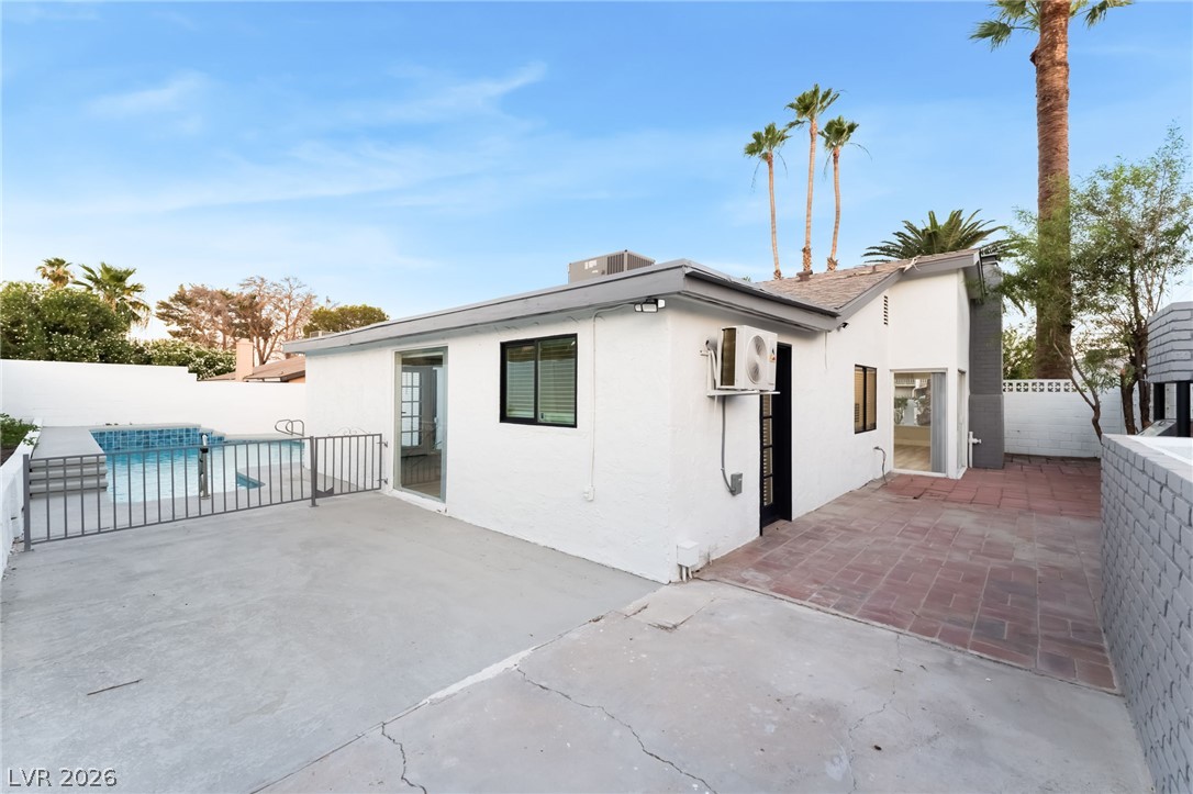 2550 Vegas Valley Drive Las Vegas NV 89121