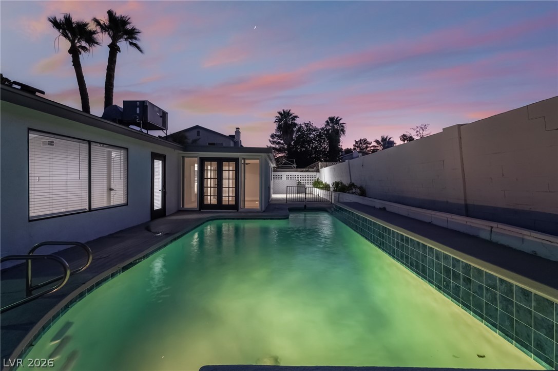 2550 Vegas Valley Drive Las Vegas NV 89121