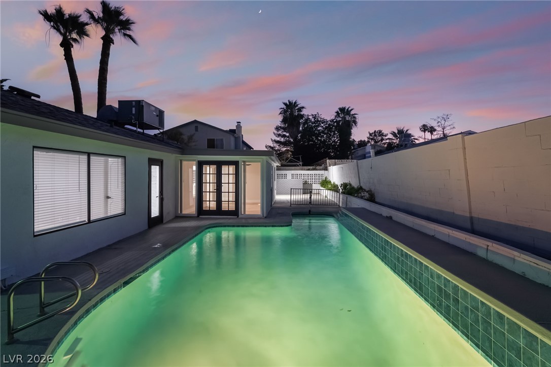 2550 Vegas Valley Drive Las Vegas NV 89121