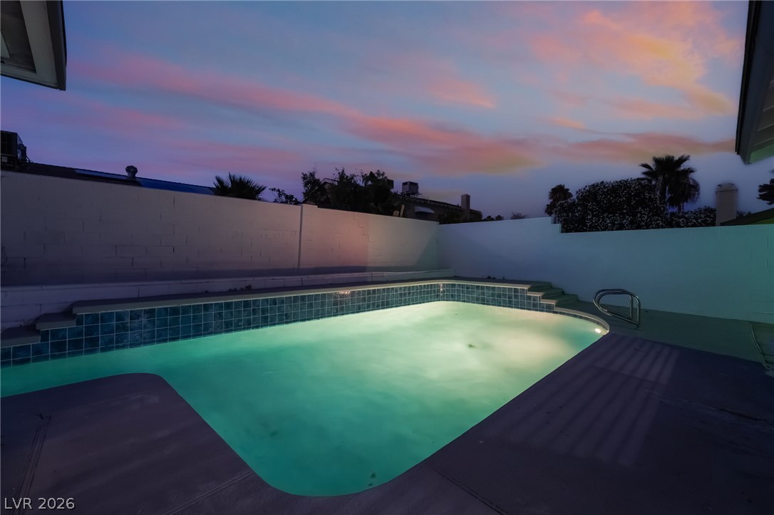 2550 Vegas Valley Drive Las Vegas NV 89121