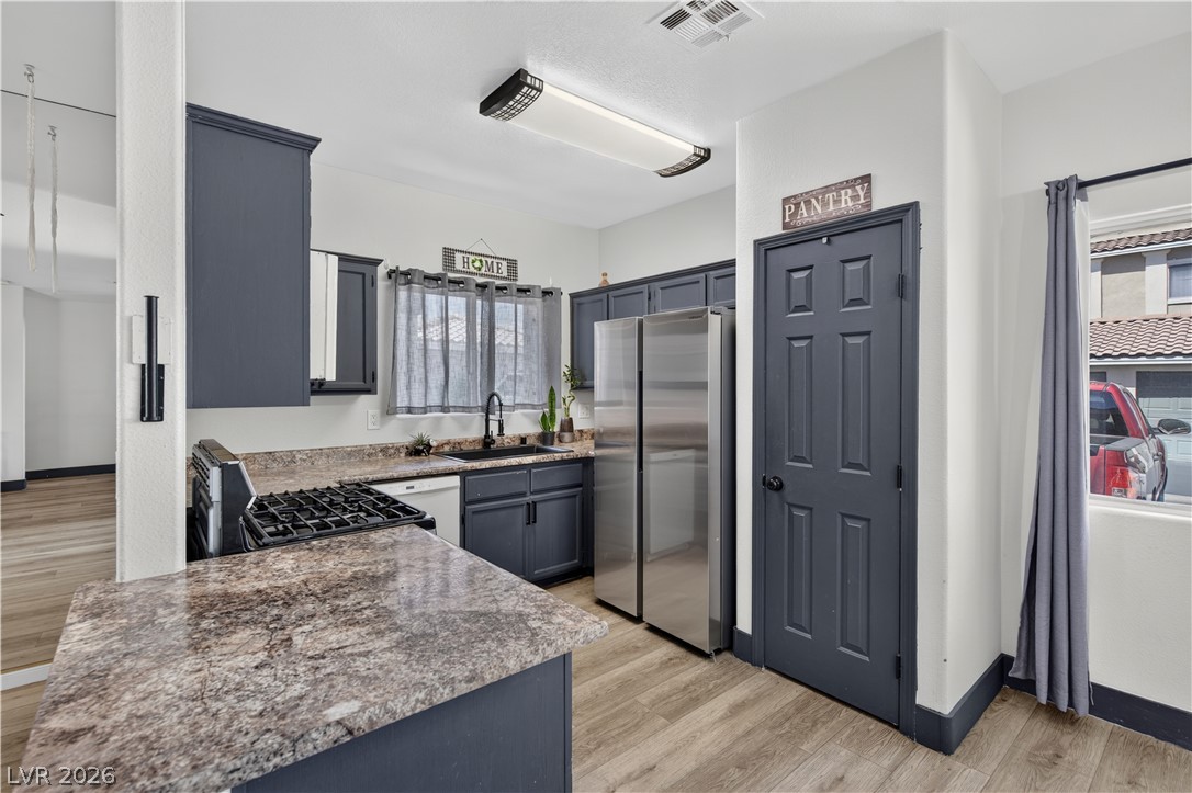 3250 Mystic Ridge Court Las Vegas NV 89129