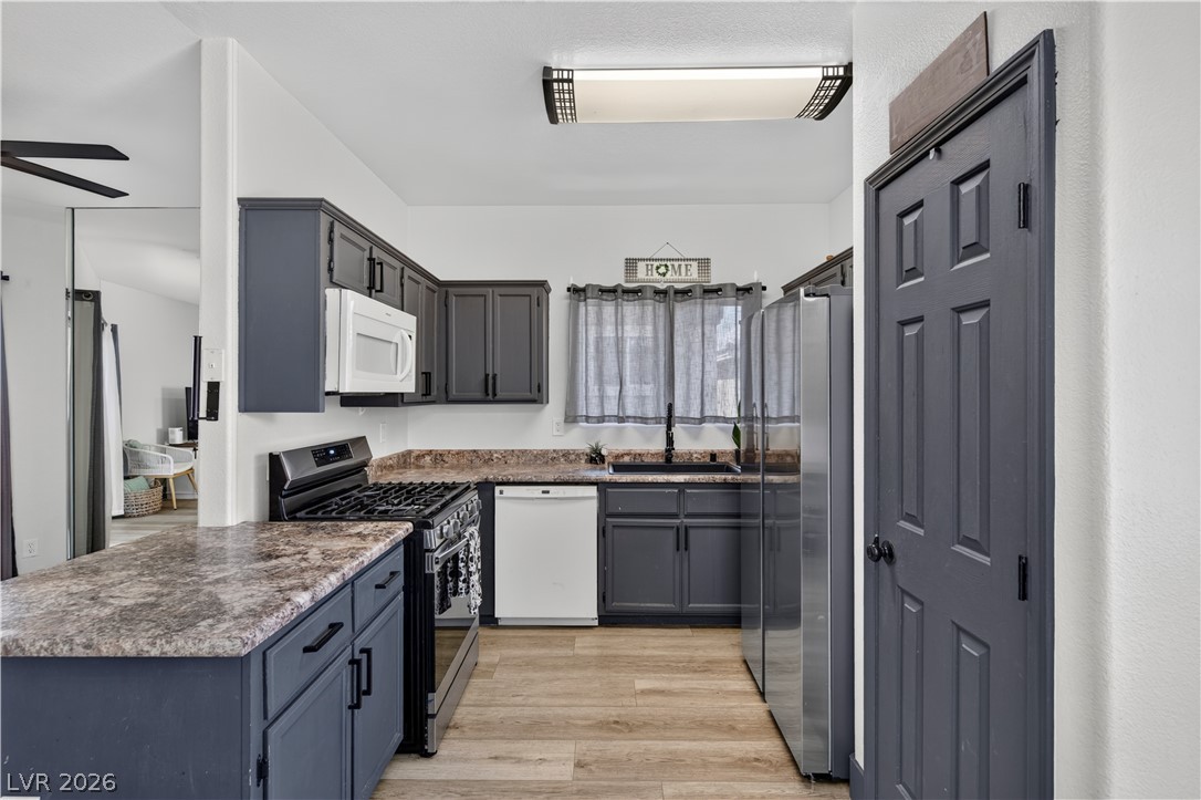 3250 Mystic Ridge Court Las Vegas NV 89129