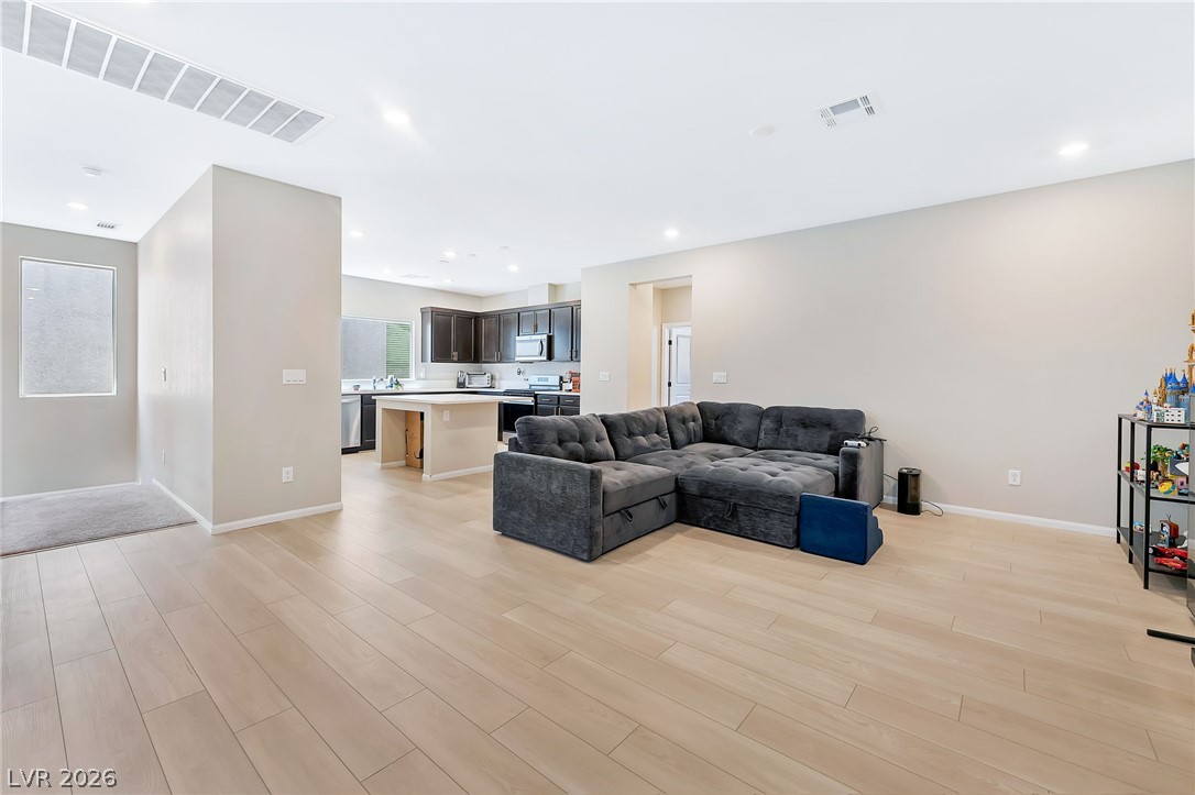 10201 Beckenham Hills Street Las Vegas NV 89141