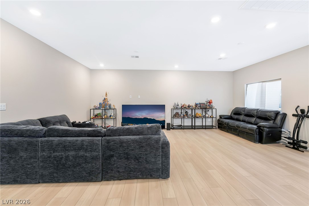 10201 Beckenham Hills Street Las Vegas NV 89141