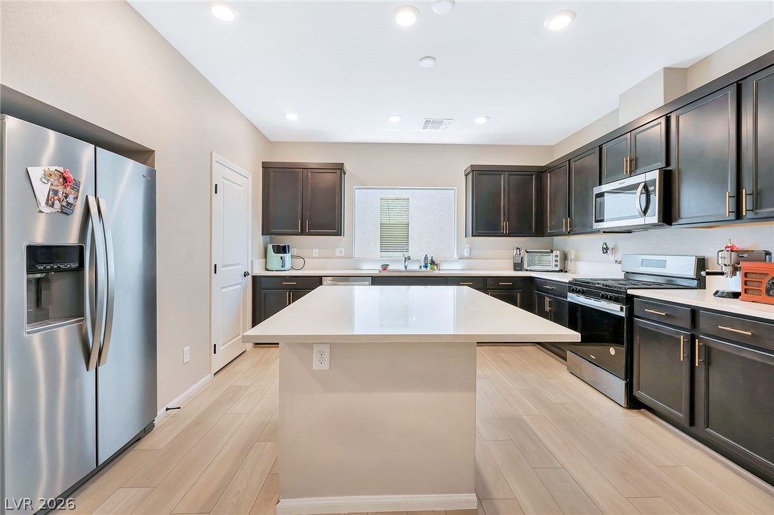 10201 Beckenham Hills Street Las Vegas NV 89141