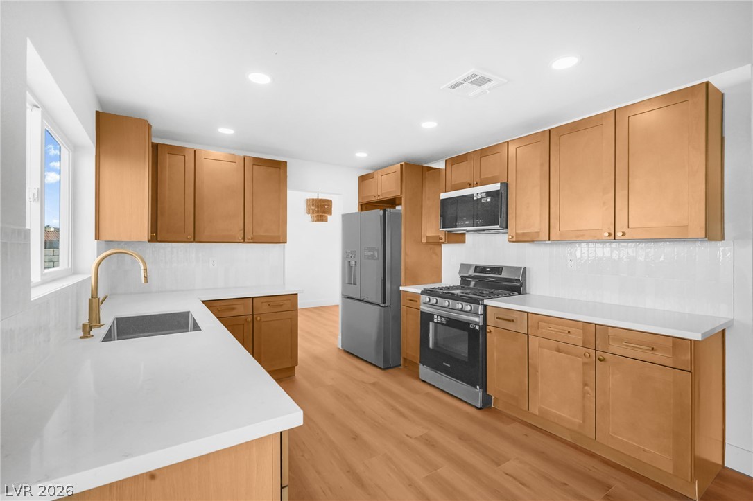 342 Clayton Street Henderson NV 89074