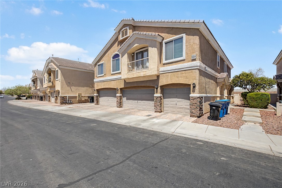 6721 Lookout Lodge Lane 2 North Las Vegas NV 89084