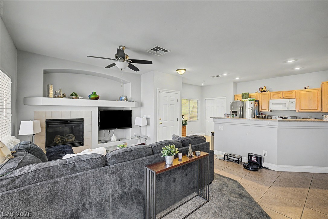 6721 Lookout Lodge Lane 2 North Las Vegas NV 89084