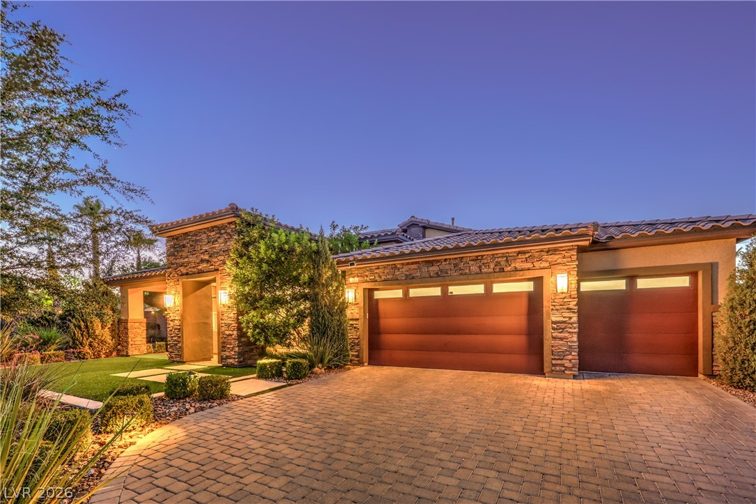 7119 Arabian Ridge Street Las Vegas NV 89131