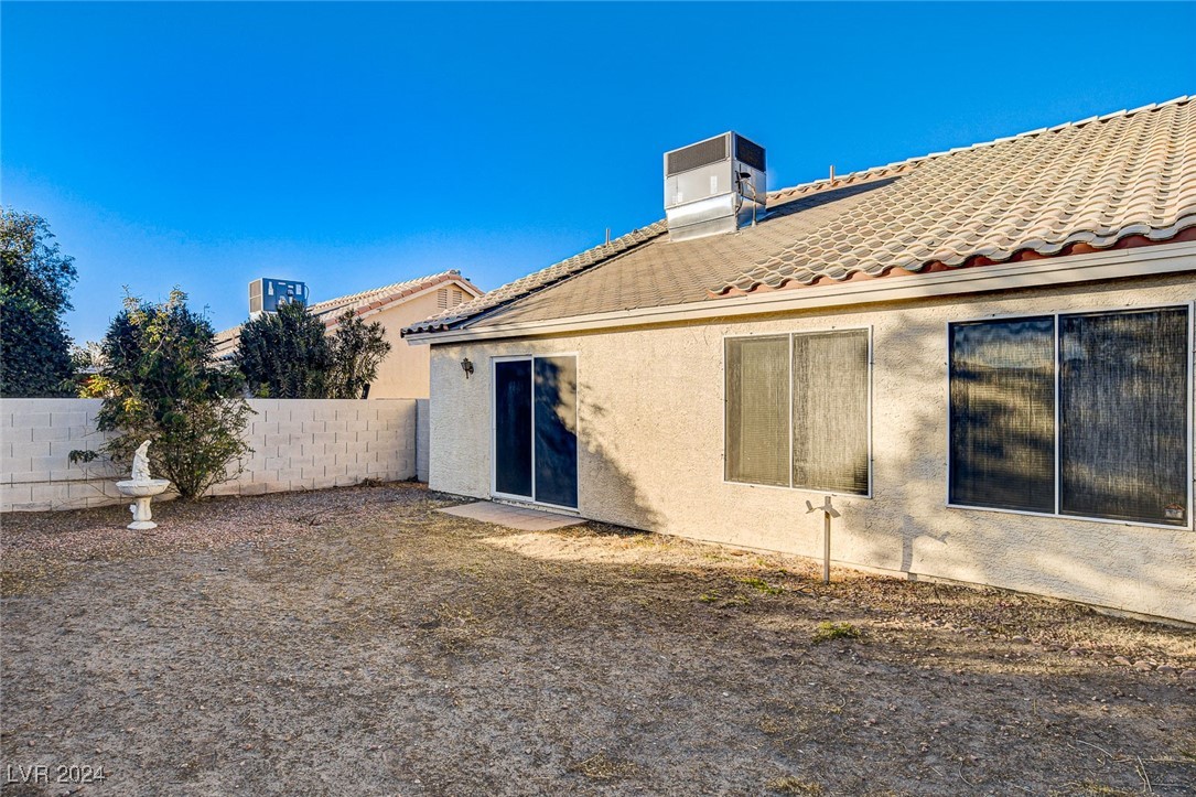 6143 Basilone Avenue Las Vegas NV 89122