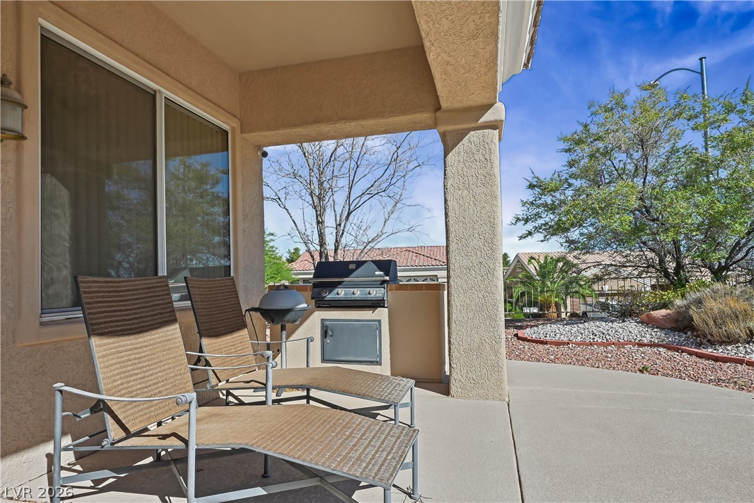 2128 Sun Cliffs Street Las Vegas NV 89134