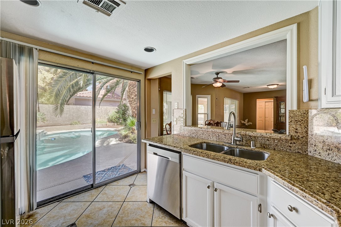 1484 Flintrock Road Henderson NV 89014