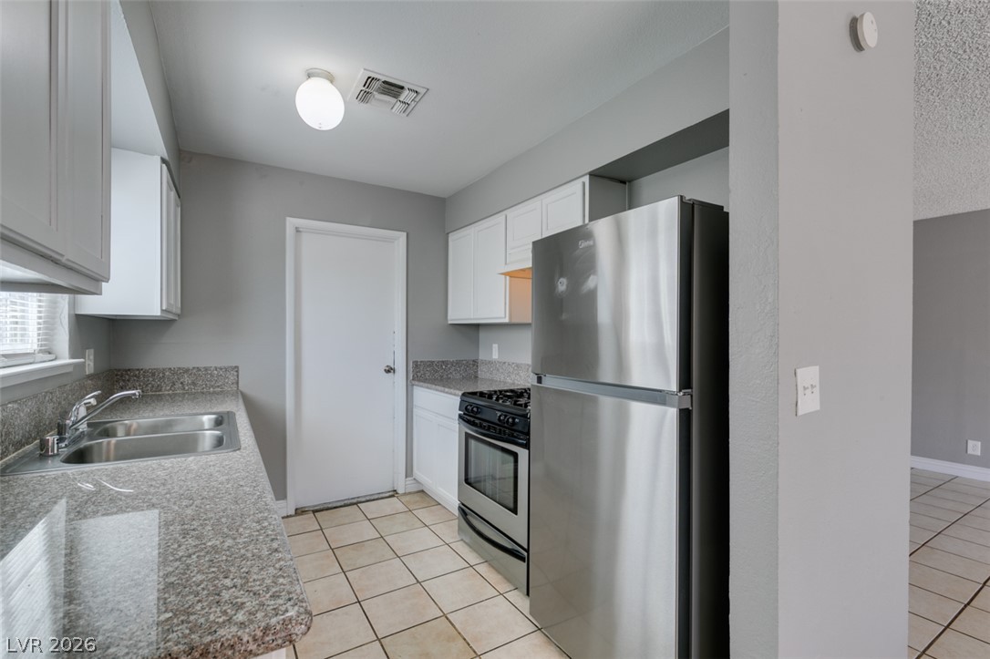 4732 Chantilly Avenue Las Vegas NV 89110