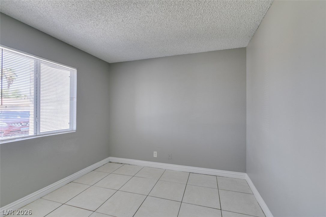 4732 Chantilly Avenue Las Vegas NV 89110