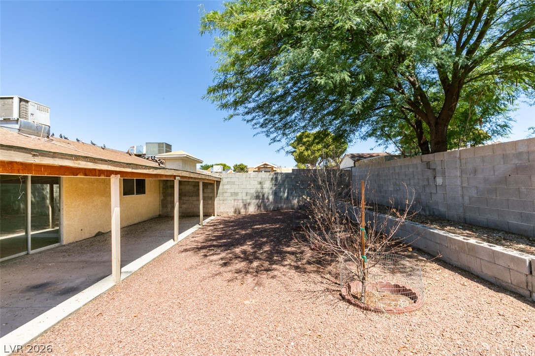 4732 Chantilly Avenue Las Vegas NV 89110
