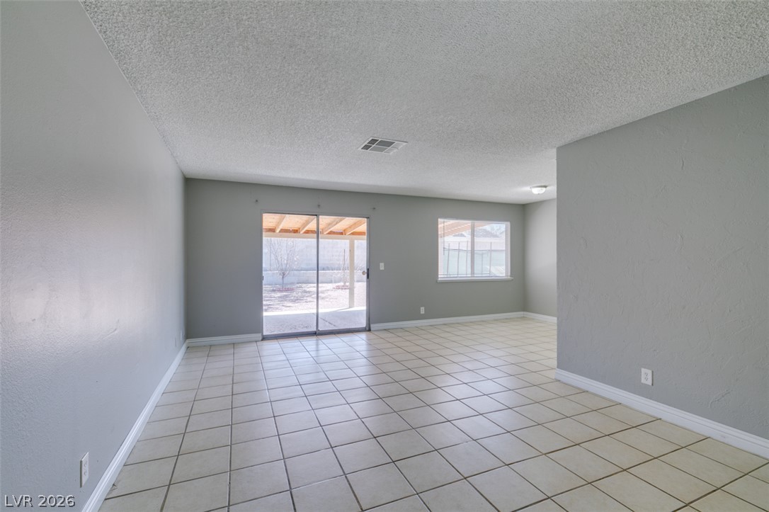 4732 Chantilly Avenue Las Vegas NV 89110