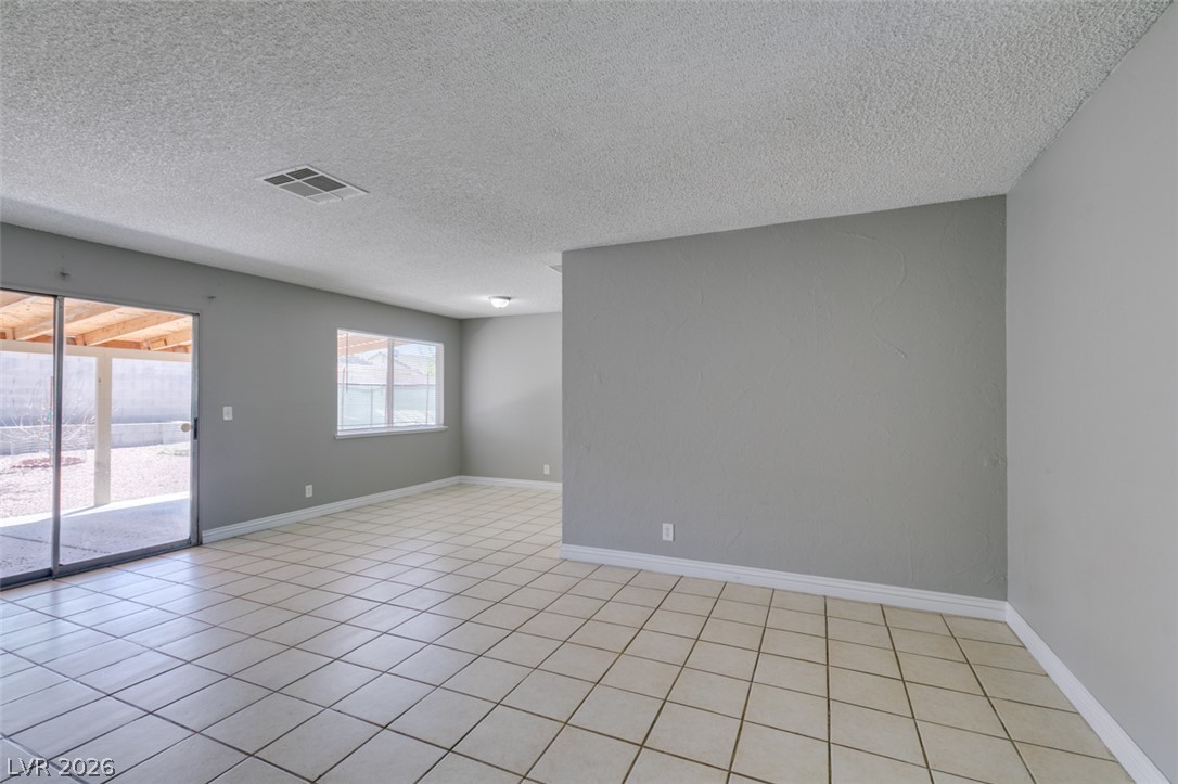 4732 Chantilly Avenue Las Vegas NV 89110