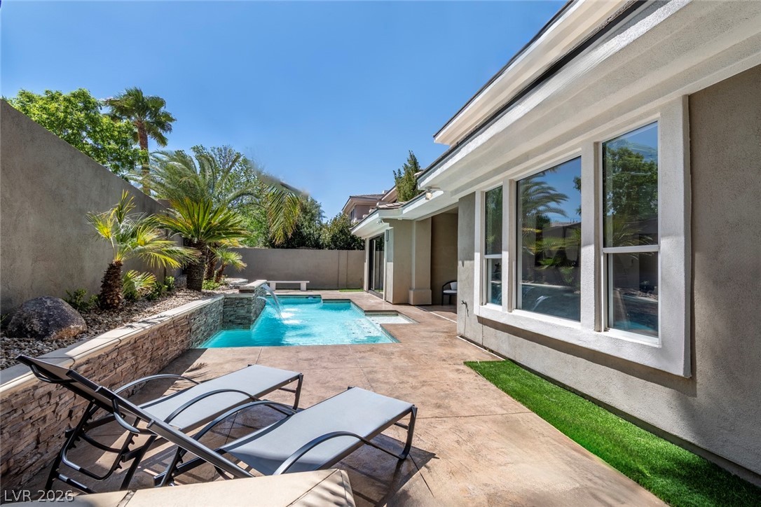 420 Pinnacle Heights Lane Las Vegas NV 89144
