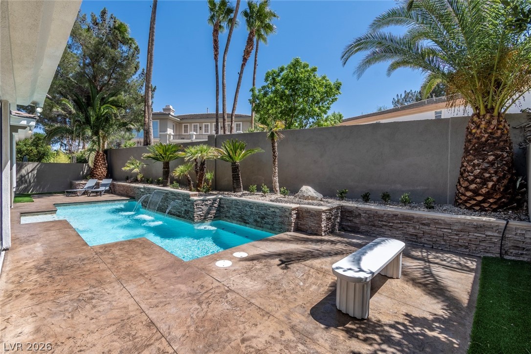 420 Pinnacle Heights Lane Las Vegas NV 89144
