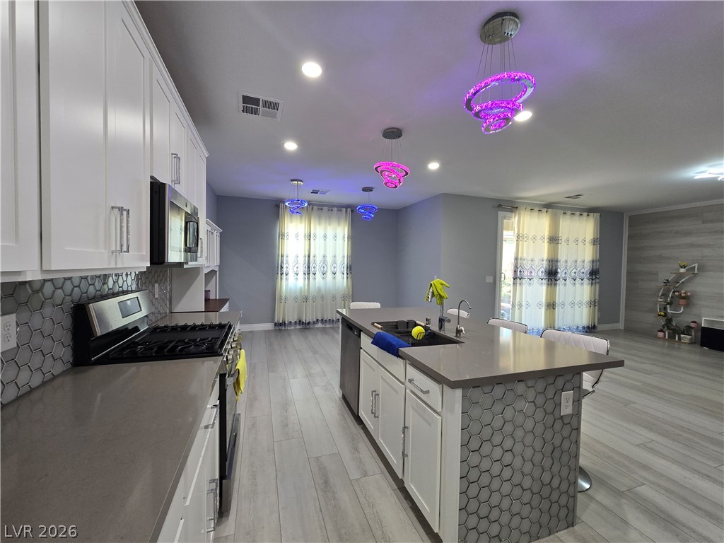 6829 Chargehand Avenue Las Vegas NV 89156