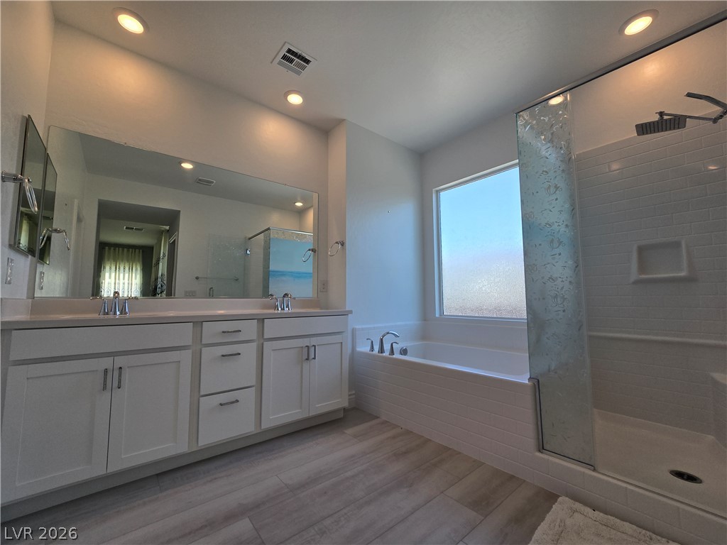 6829 Chargehand Avenue Las Vegas NV 89156