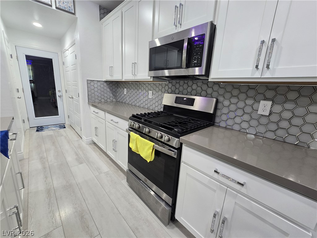 6829 Chargehand Avenue Las Vegas NV 89156