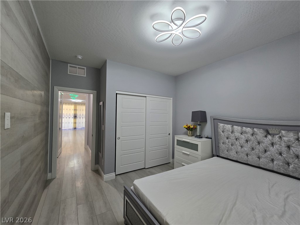 6829 Chargehand Avenue Las Vegas NV 89156