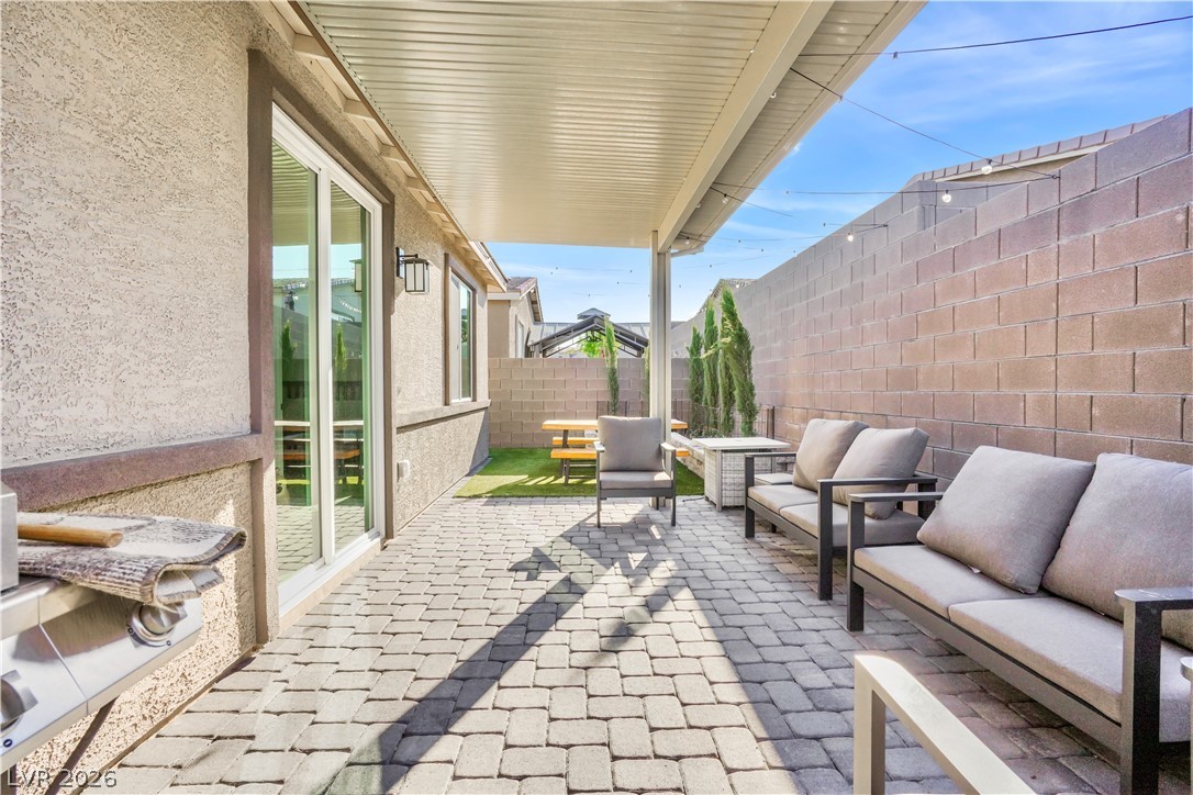 9398 Noble Fir Ridge Avenue Las Vegas NV 89143