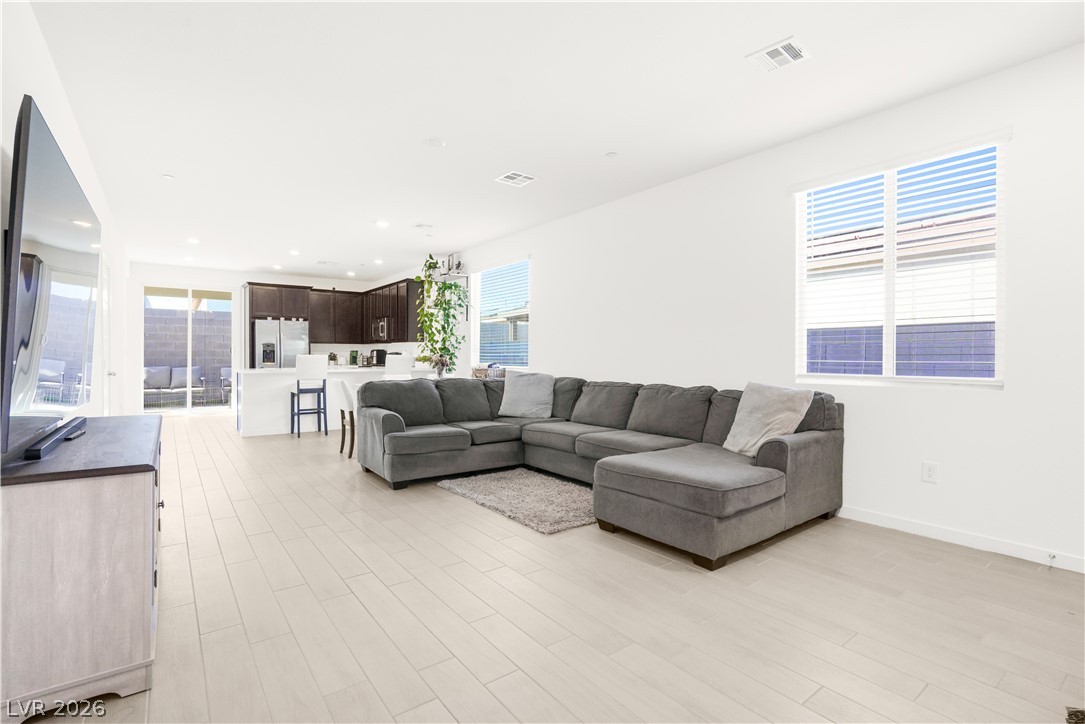9398 Noble Fir Ridge Avenue Las Vegas NV 89143