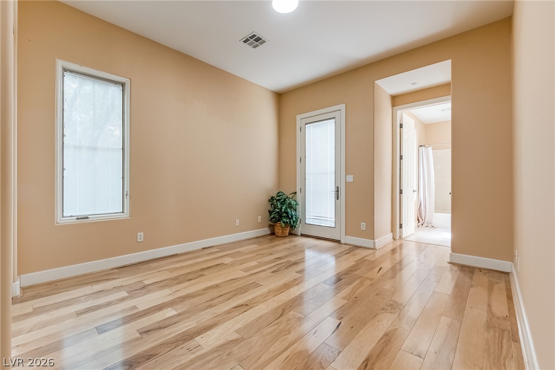 10 Strada Principale Henderson NV 89011