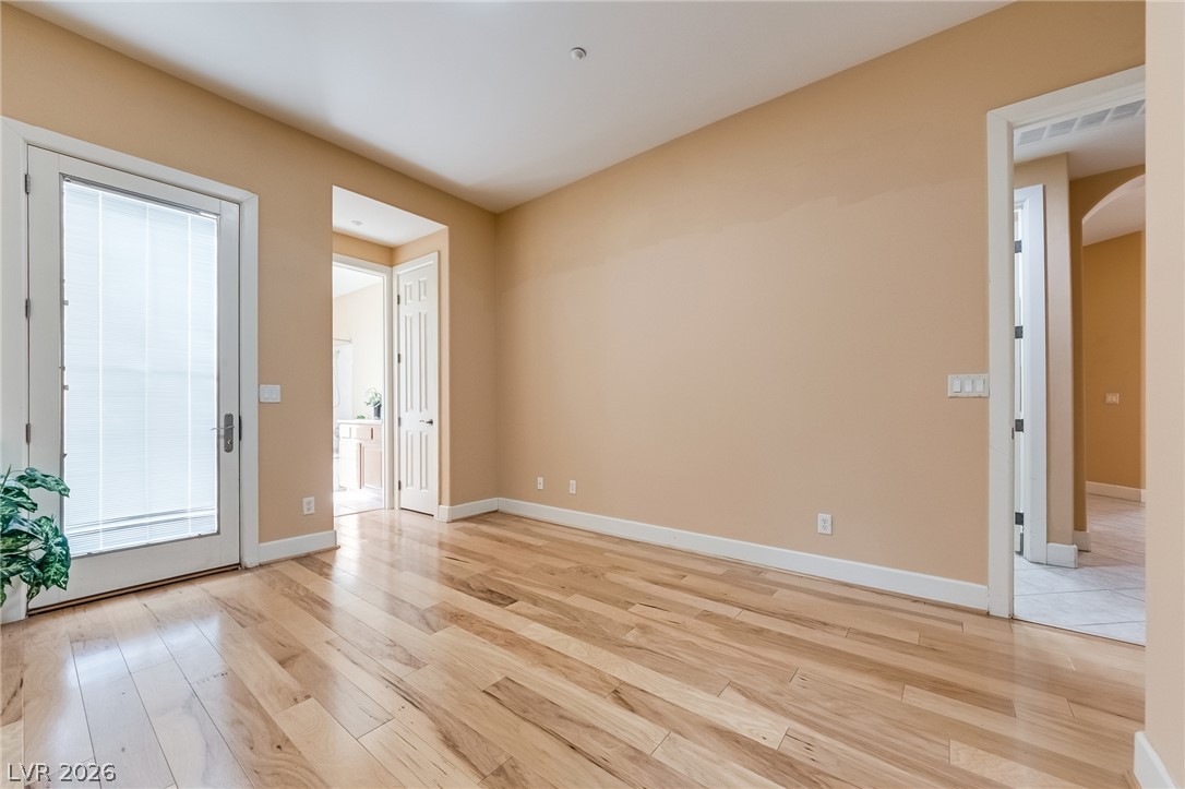 10 Strada Principale Henderson NV 89011