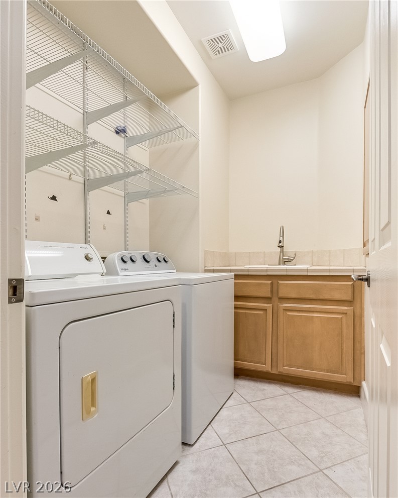 10 Strada Principale Henderson NV 89011