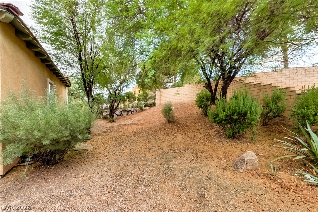 10 Strada Principale Henderson NV 89011