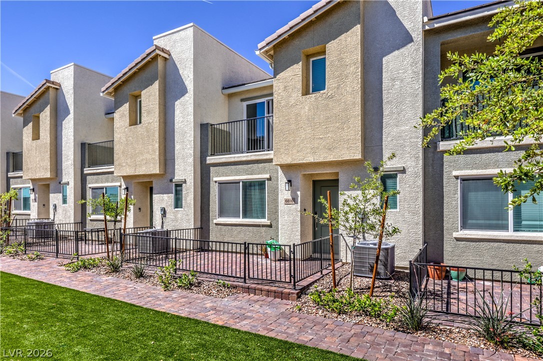 6816 Citron Mist Court North Las Vegas NV 89086