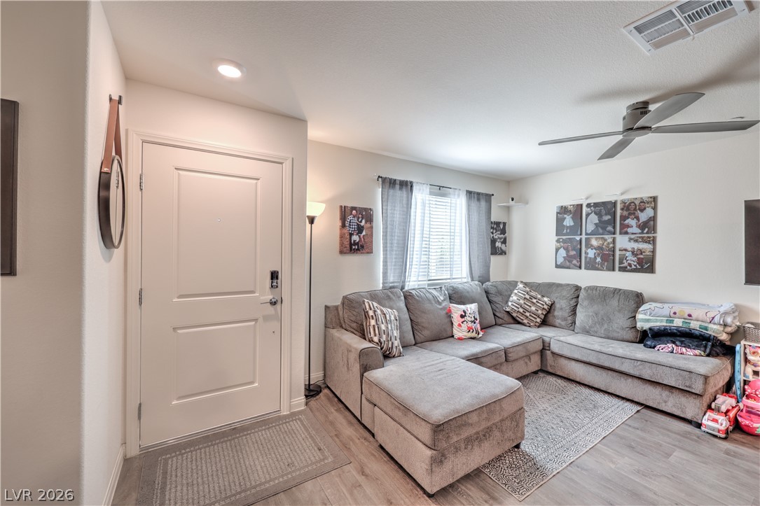 6816 Citron Mist Court North Las Vegas NV 89086