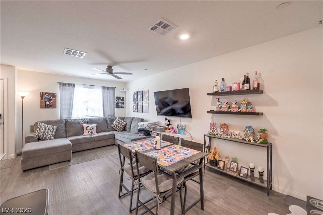 6816 Citron Mist Court North Las Vegas NV 89086