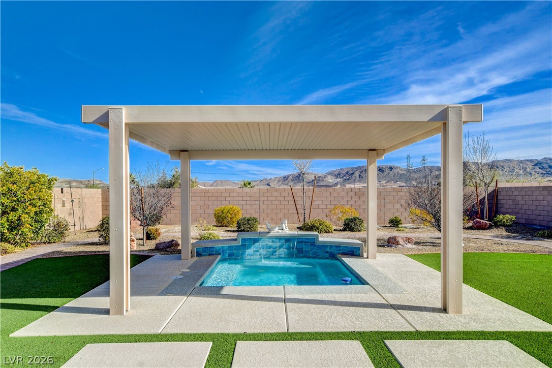 964 Cutter Street Henderson NV 89011