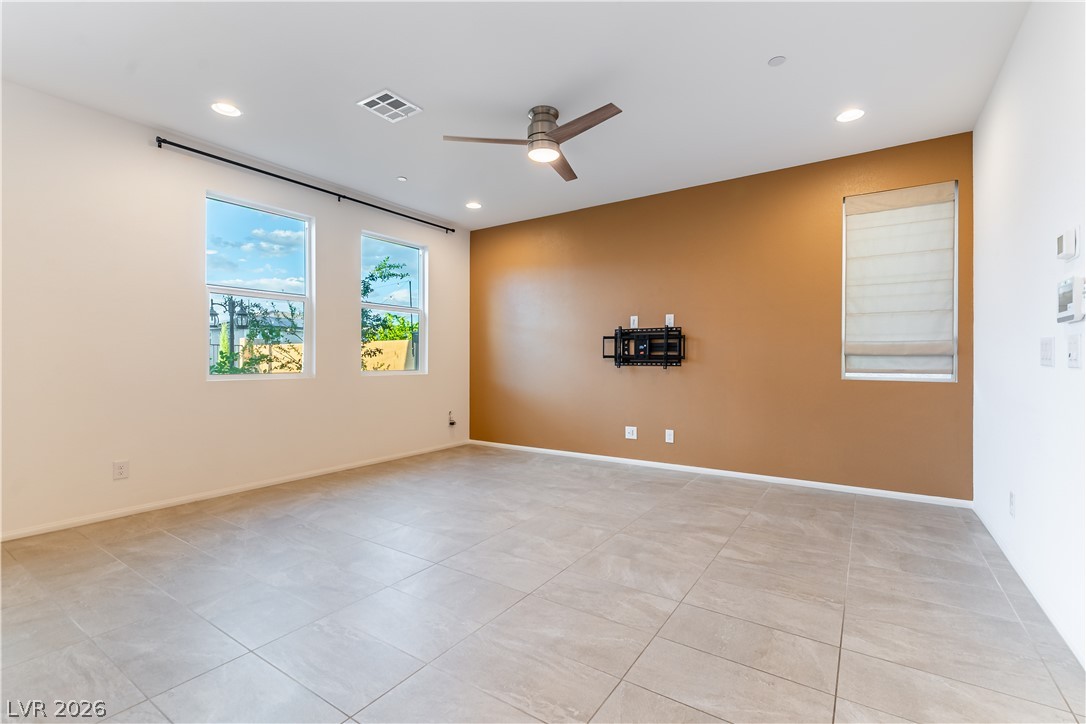 10364 Thurso Avenue Las Vegas NV 89166
