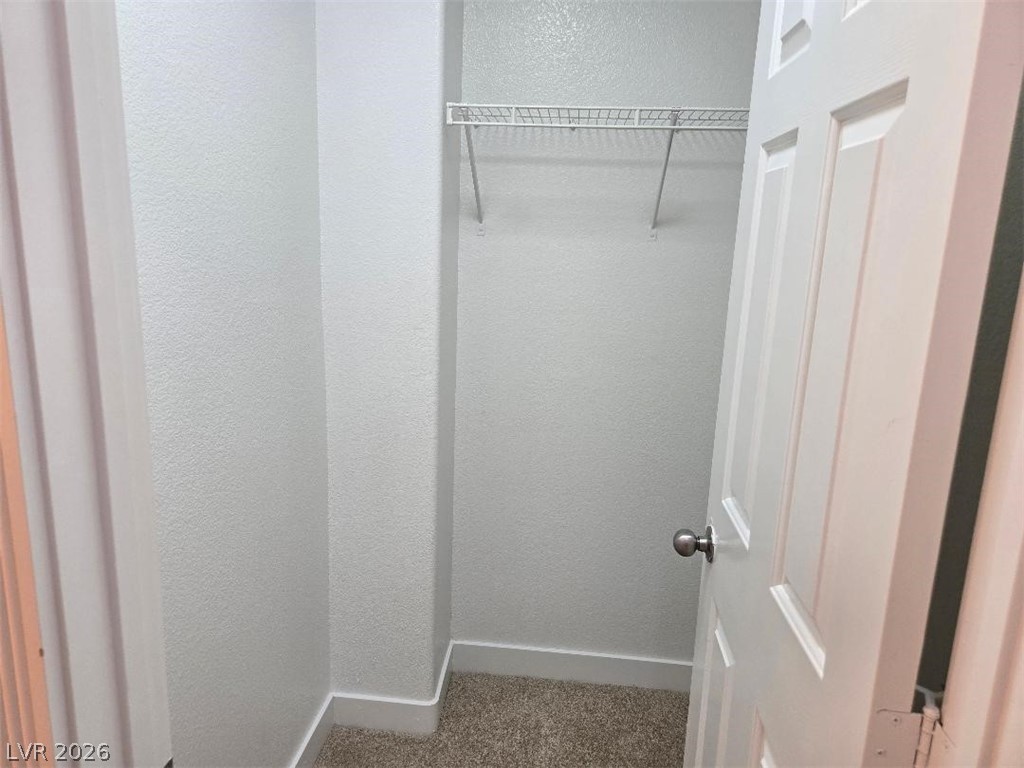 8032 Dardanelle Valley Street Las Vegas NV 89139