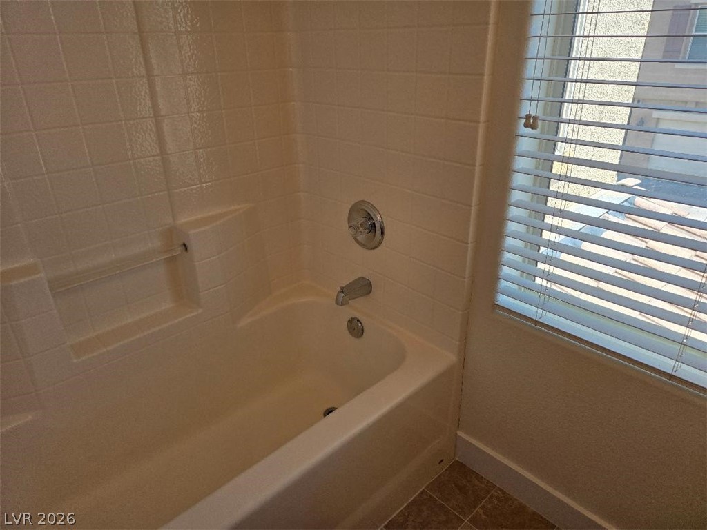 8032 Dardanelle Valley Street Las Vegas NV 89139