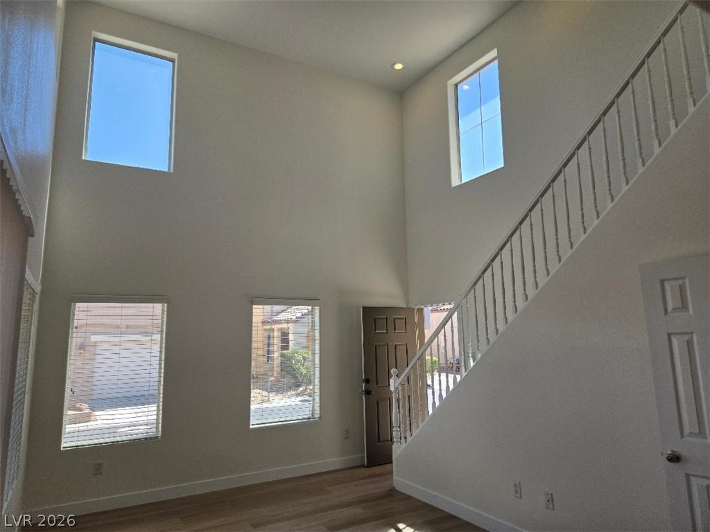 8032 Dardanelle Valley Street Las Vegas NV 89139